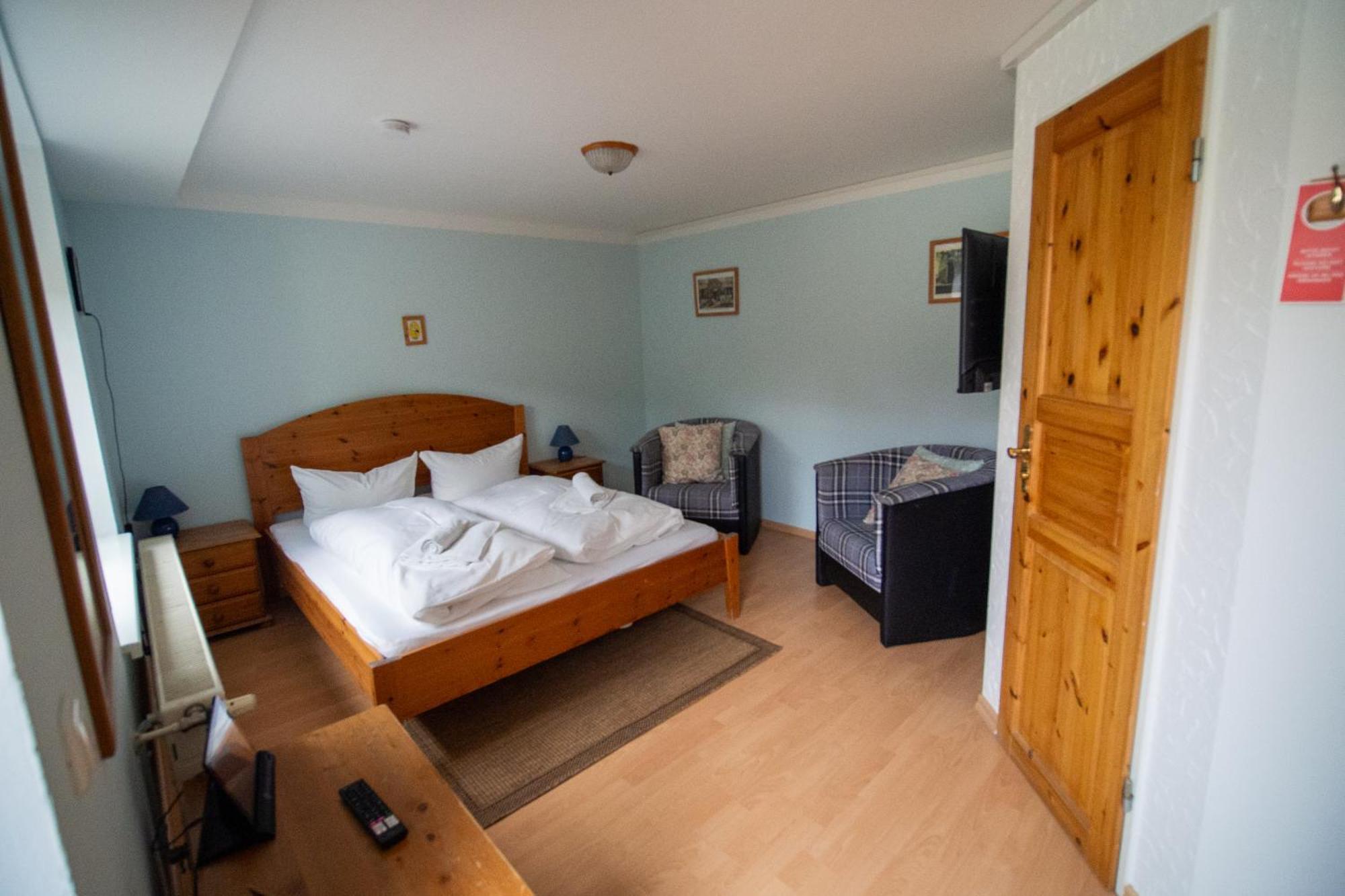 Hotel Kolonieschanke บวร์ก ภายนอก รูปภาพ