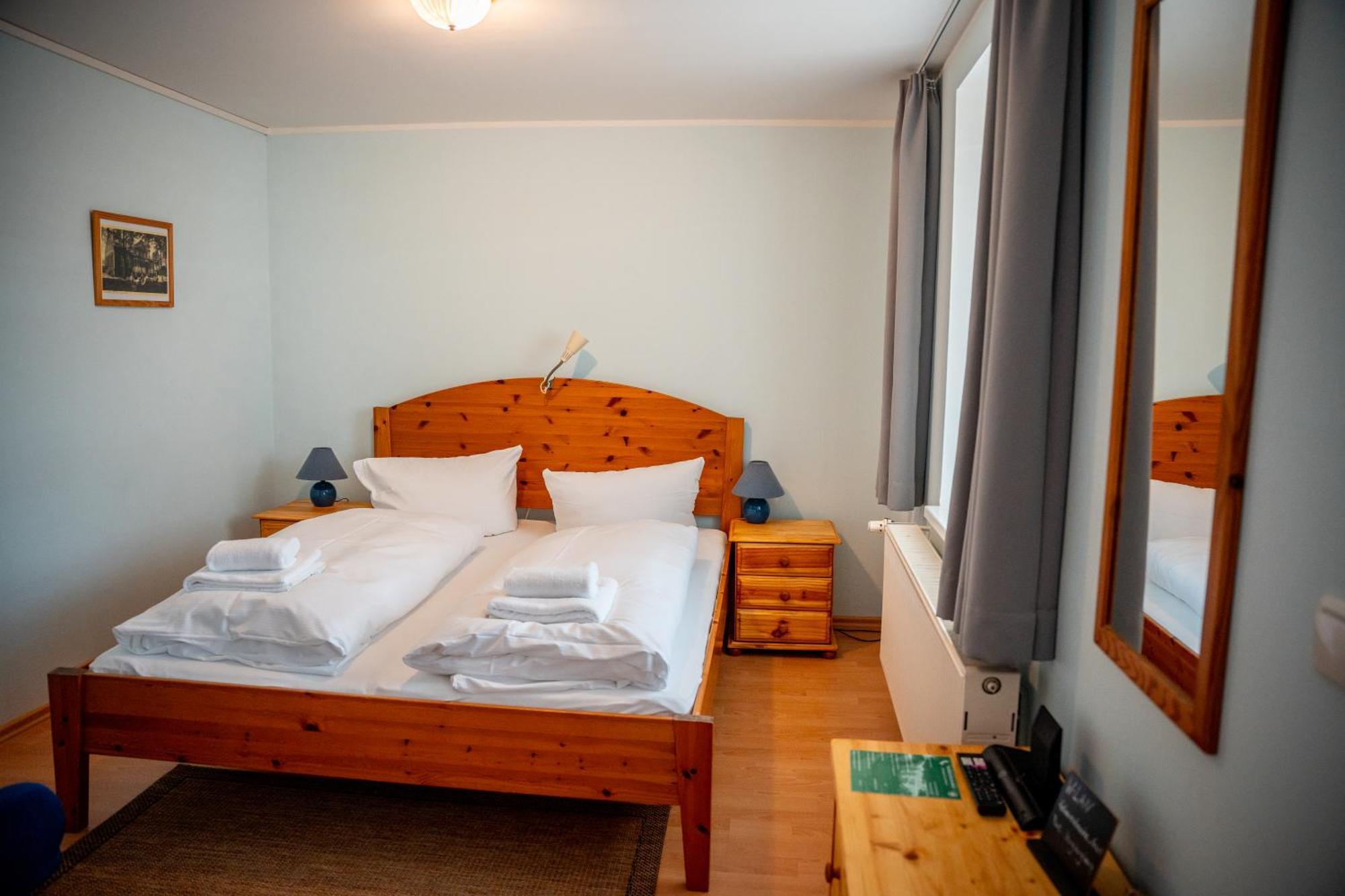 Hotel Kolonieschanke บวร์ก ภายนอก รูปภาพ