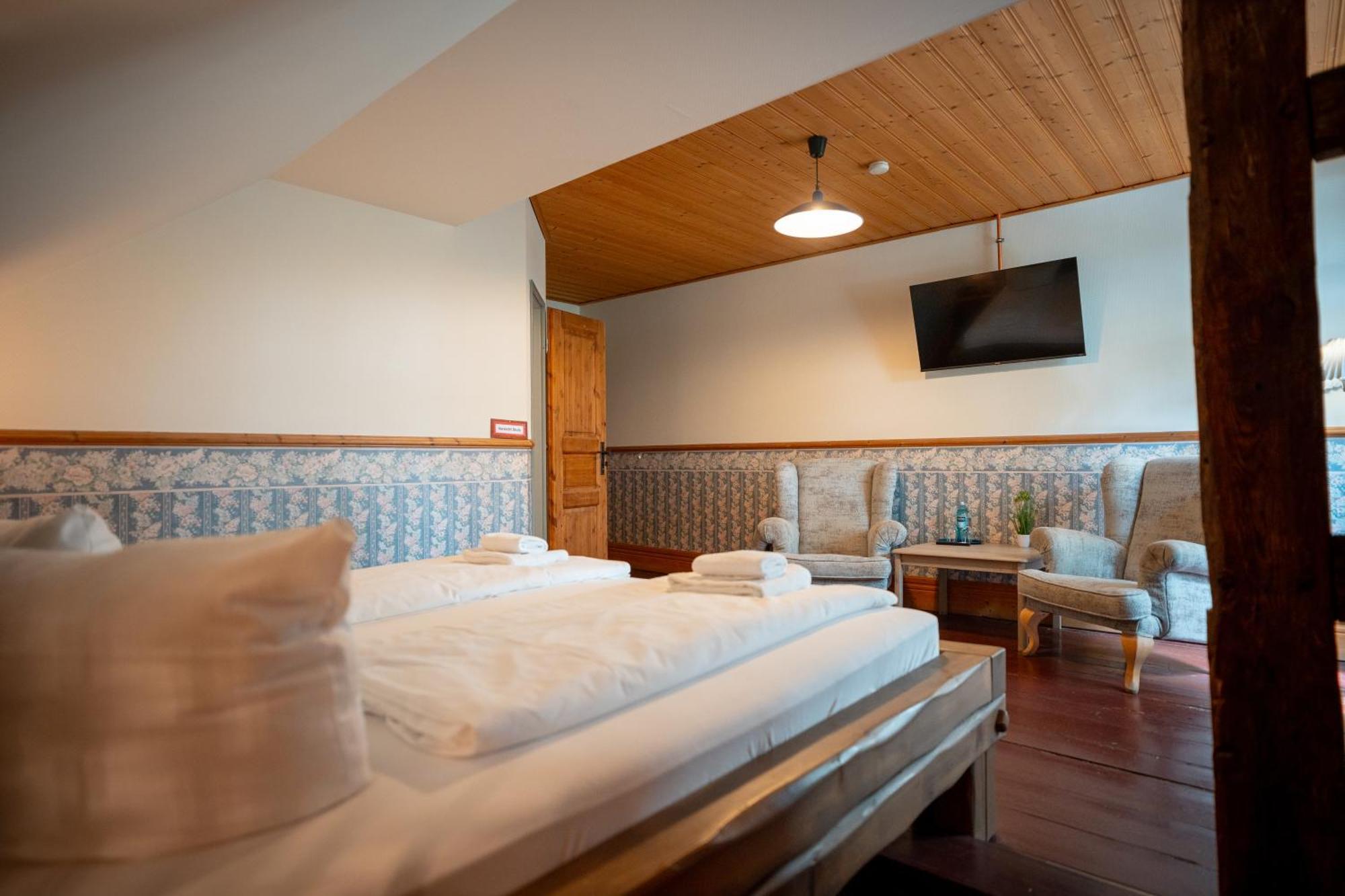 Hotel Kolonieschanke บวร์ก ภายนอก รูปภาพ