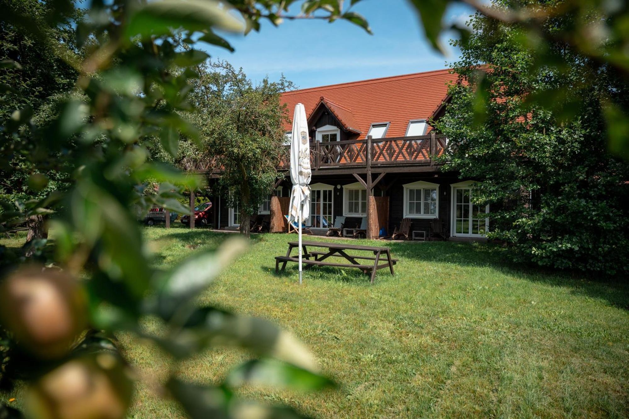 Hotel Kolonieschanke บวร์ก ภายนอก รูปภาพ
