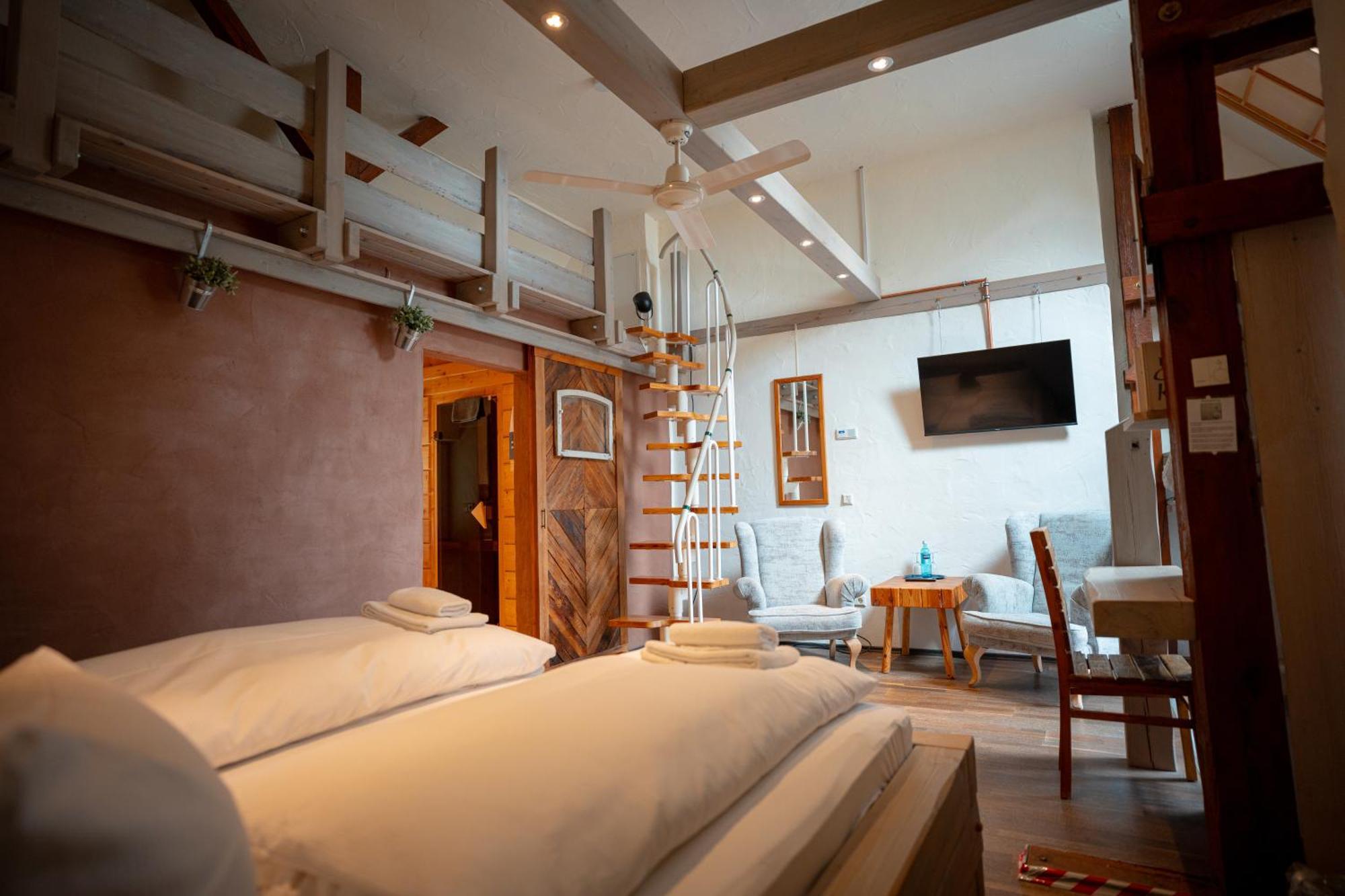 Hotel Kolonieschanke บวร์ก ภายนอก รูปภาพ